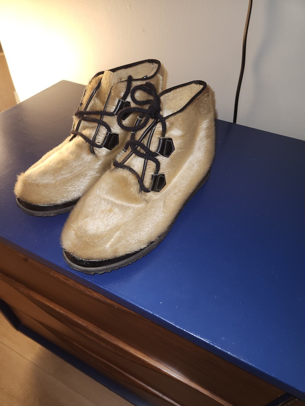 Mens Fur Shoe
